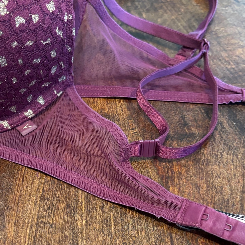 Victoria's Secret, purple and gold Bra - Picture 8 of 13